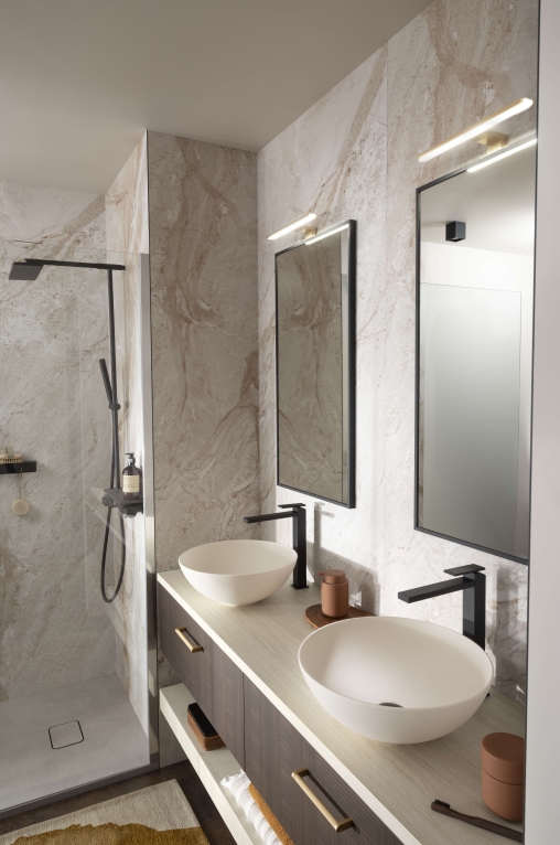 détail miroir + vasques